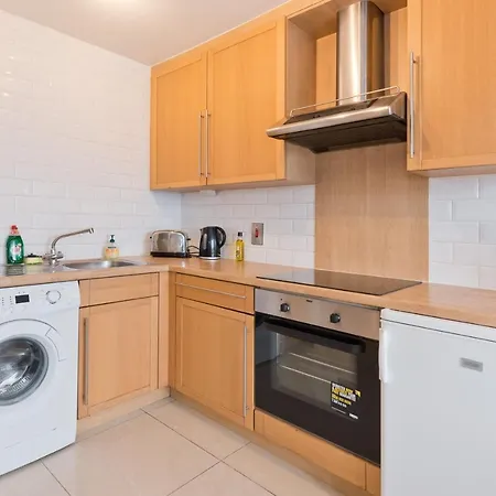 Duplex Old City Temple Bar Apt Sleeps 5 Essa00 Apartment Dublin