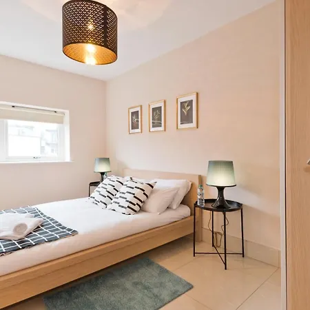 Duplex Old City Temple Bar Apt Sleeps 5 Essa00 Dublin